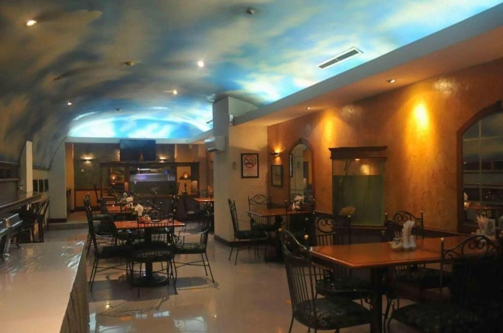 Hotel Losari Blok M Jakarta